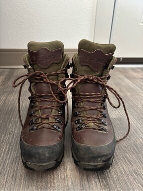 Schnee Bozeman Women’s Mountain Boots